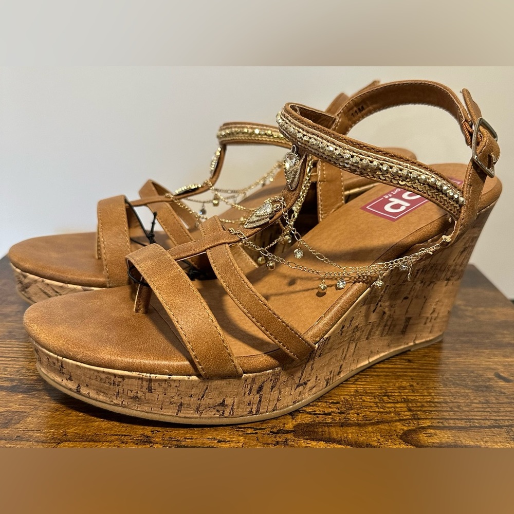 Pop Womens Cognac Radiance Wedge Sandals NWT Size 11